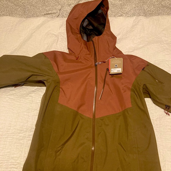 Patagonia Jackets & Blazers - Patagonia Snowdrifter Gortex Women’s shell. XL, NWT, mulch brown and rose